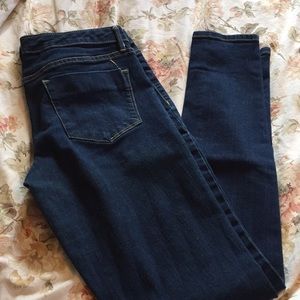 8L Mossimo mid rise jeggin